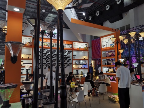 2021.03.22 The 26th Guzhen Lighting Fair closed, company had a big gain